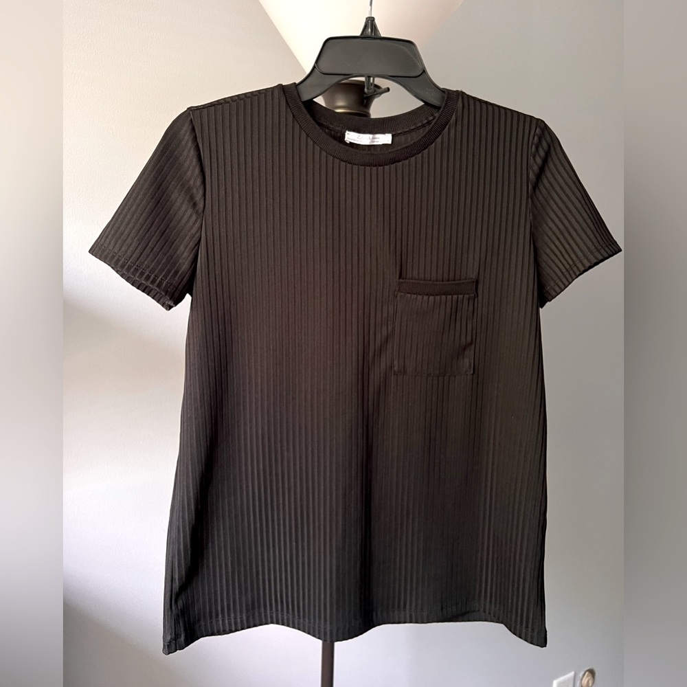 ZARA t-shirt. Size S